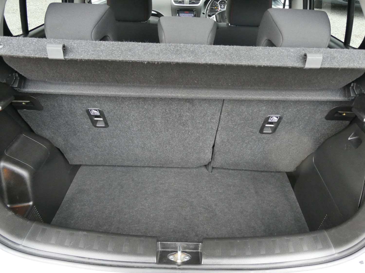 Used Suzuki Swift 2014 for sale - 77877894: Photo 19