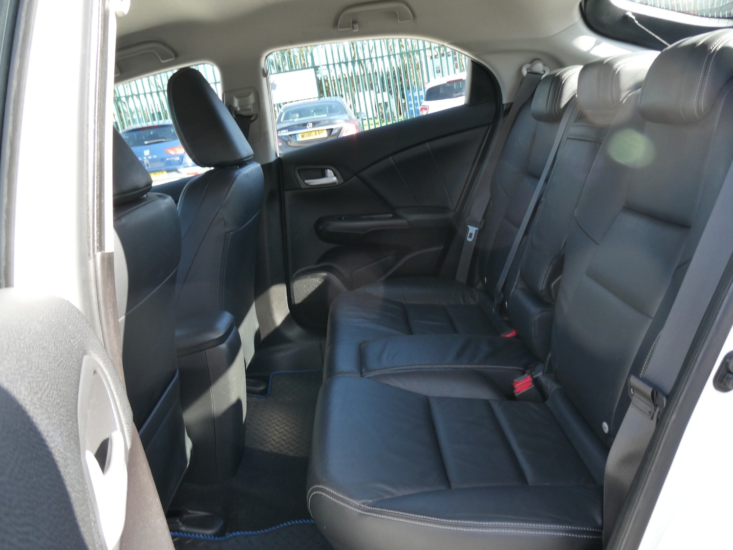 Used Honda Civic 2013 for sale - 77917791: Photo 20