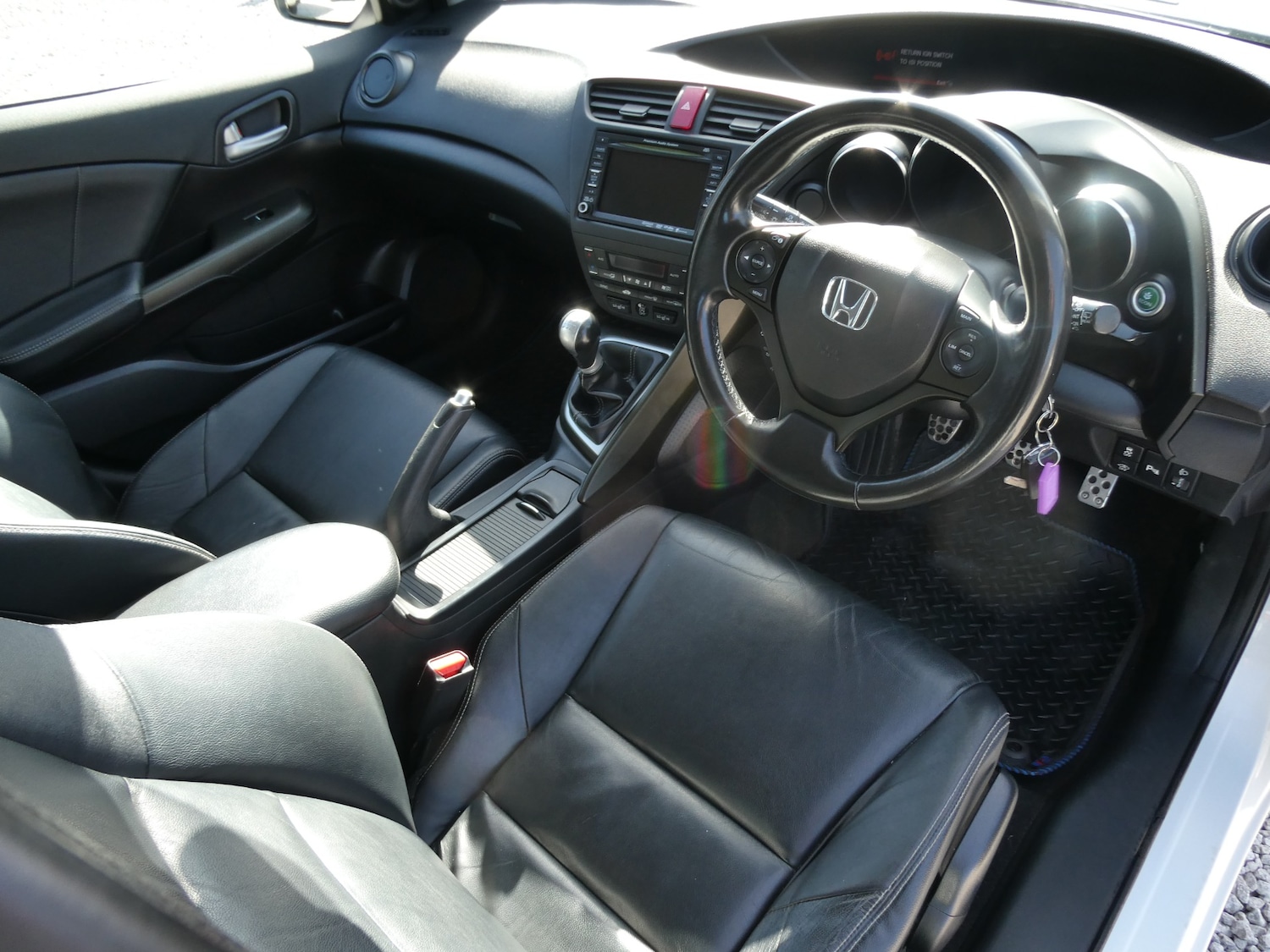 Used Honda Civic 2013 for sale - 77917791: Photo 3