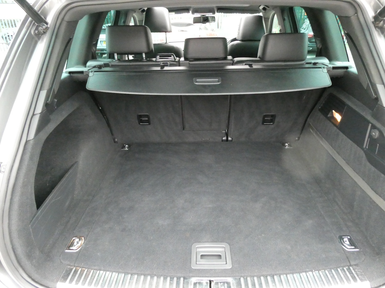 Used Volkswagen Touareg 2015 for sale - 77594748: Photo 21