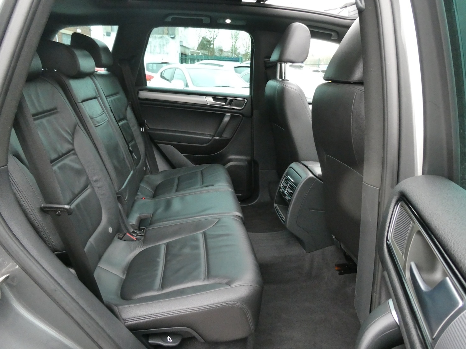 Used Volkswagen Touareg 2015 for sale - 77594748: Photo 22