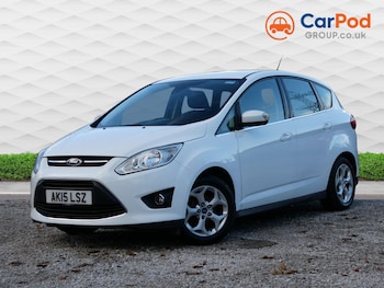 2015 (15) - 1.6 Zetec 5dr *1 OWNER +8 SERVICES +PARKING SENS +DAB +2 KEYS*