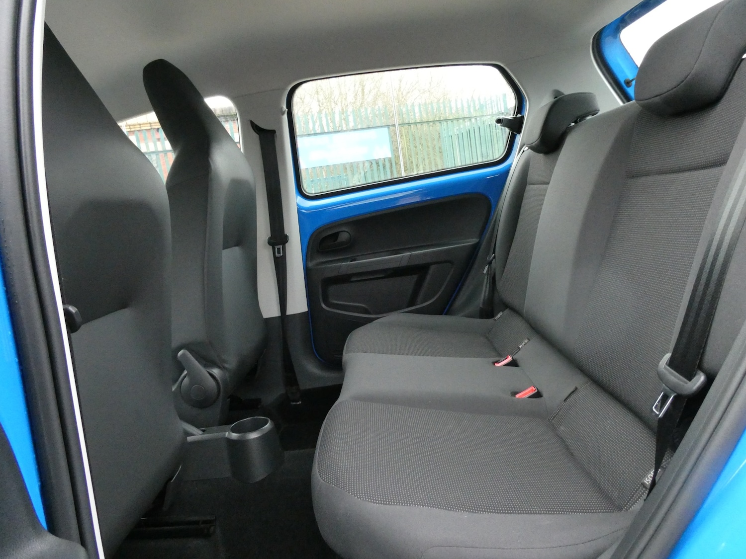 Used Volkswagen up! 2015 for sale - 77135863: Photo 15