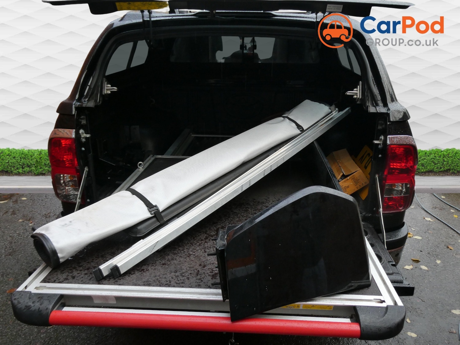 Used Toyota Hilux 2018 for sale - 76845910: Photo 12