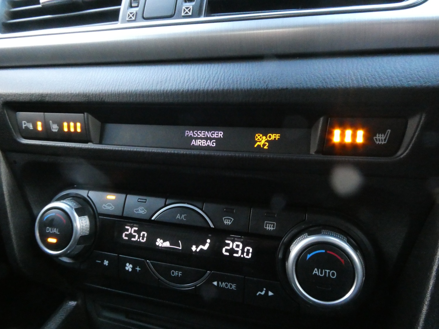 Used Mazda Mazda3 2015 for sale - 77378111: Photo 11