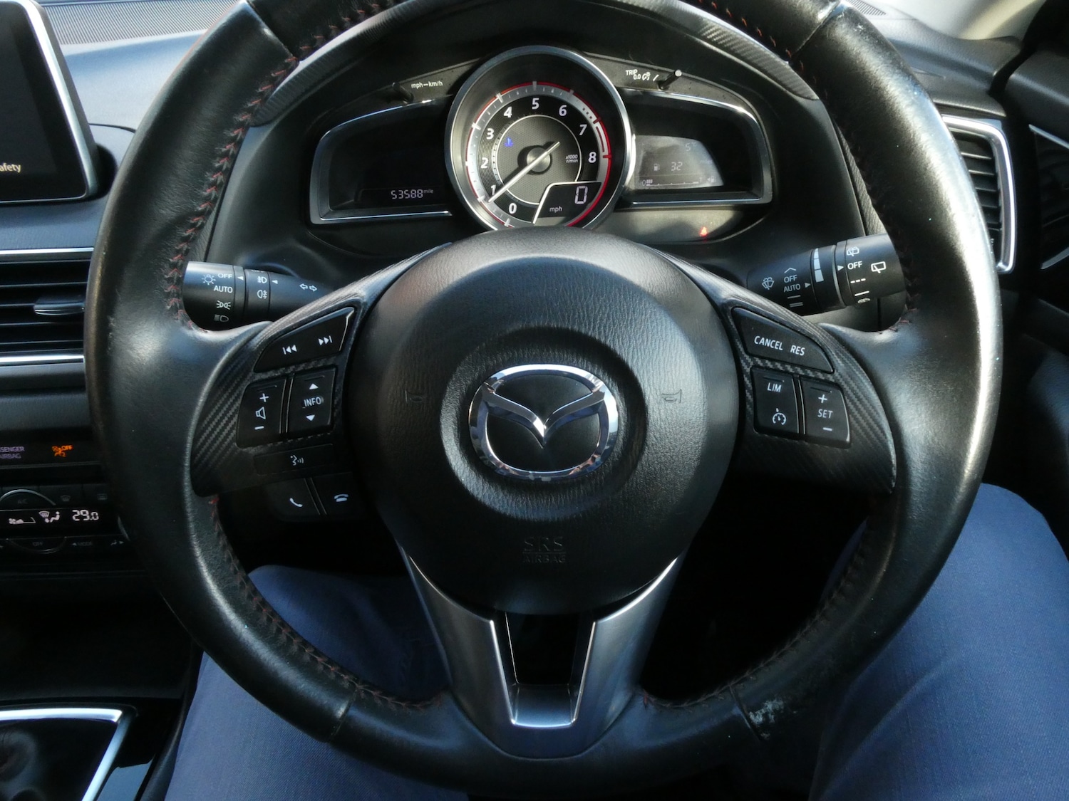 Used Mazda Mazda3 2015 for sale - 77378111: Photo 6