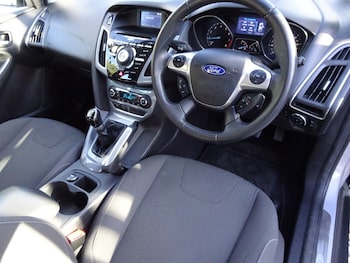 Used Ford Focus 2011 for sale - 76027957: Photo