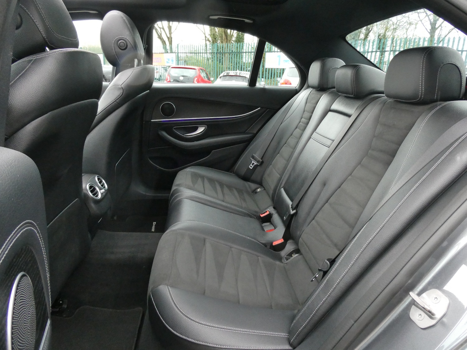 Used Mercedes-Benz E Class 2017 for sale - 78039433: Photo 18