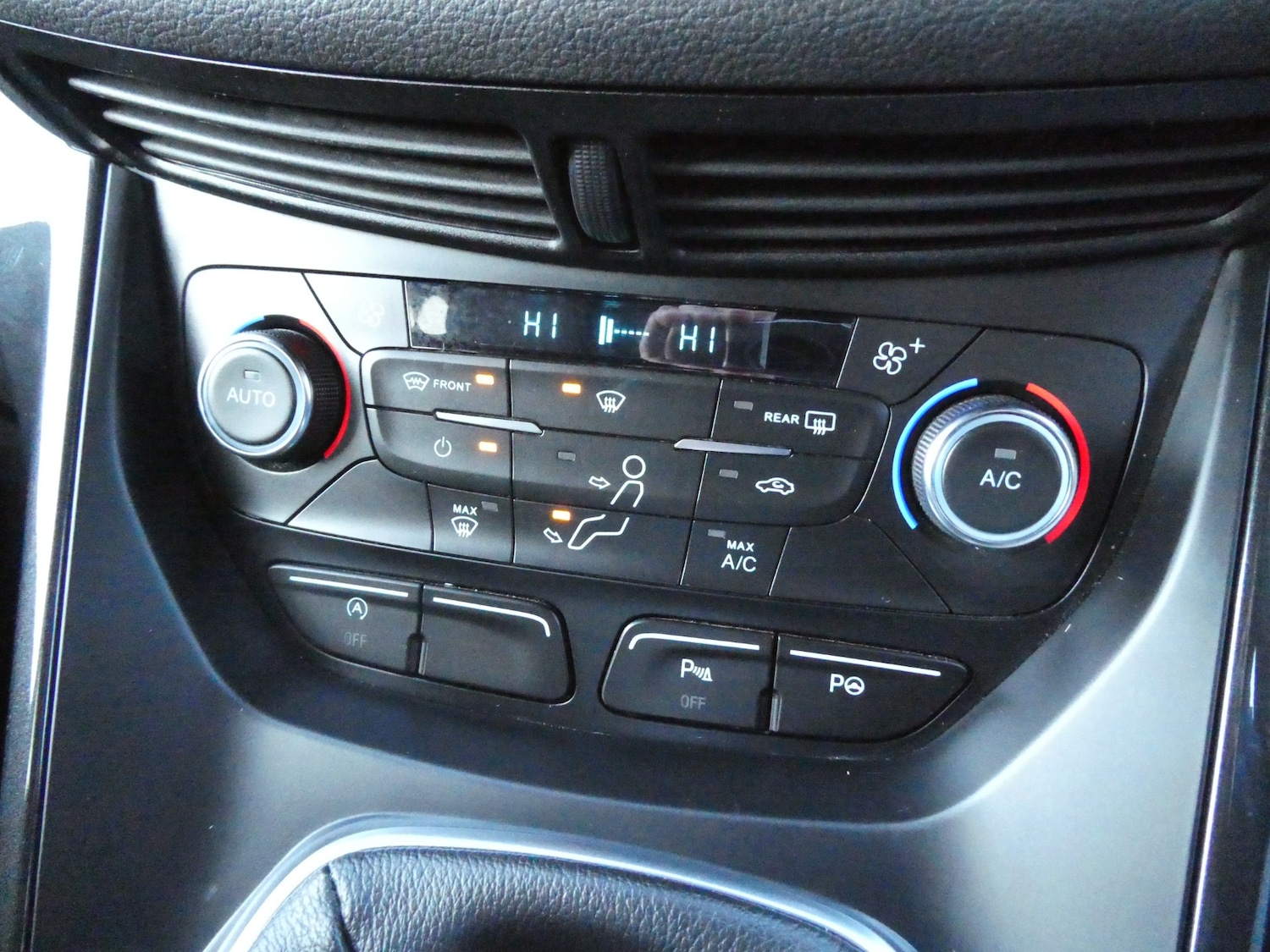 Used Ford Kuga 2018 for sale - 76794741: Photo 14