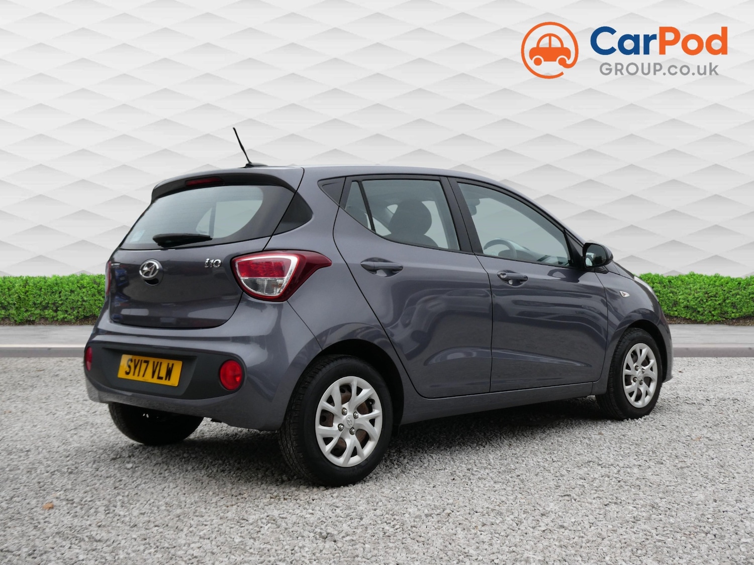 Used Hyundai i10 2017 for sale - 76288685: Photo 4