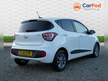 Used Hyundai i10 2018 for sale - 77013119: Photo