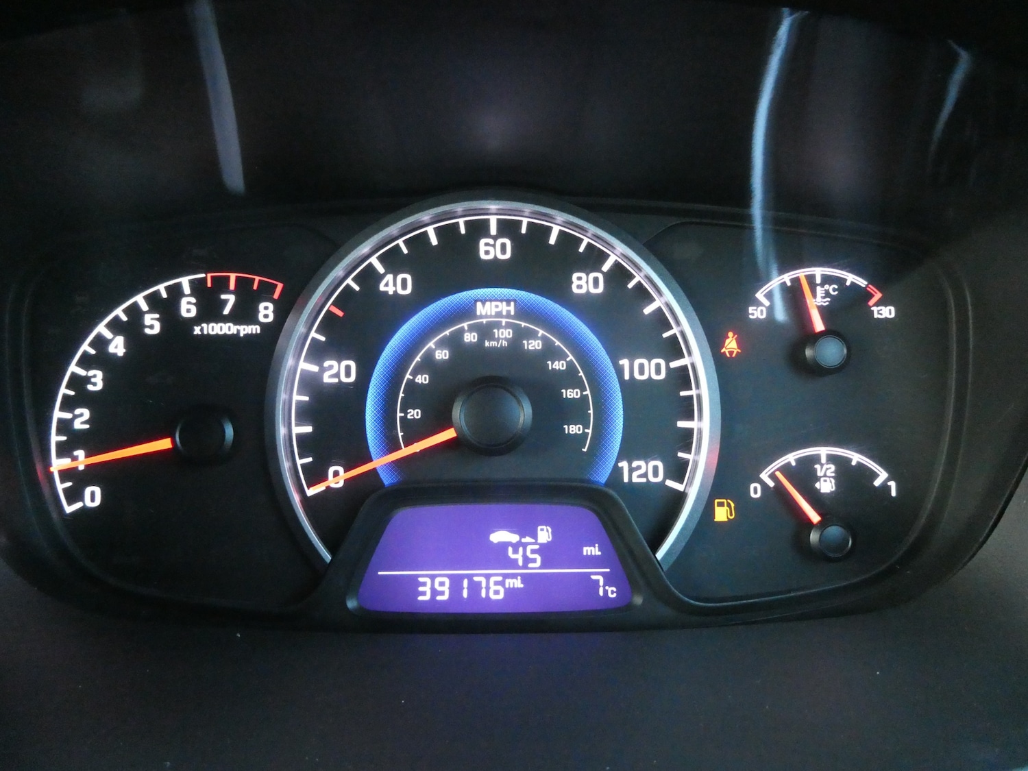 Used Hyundai i10 2018 for sale - 77013119: Photo 8