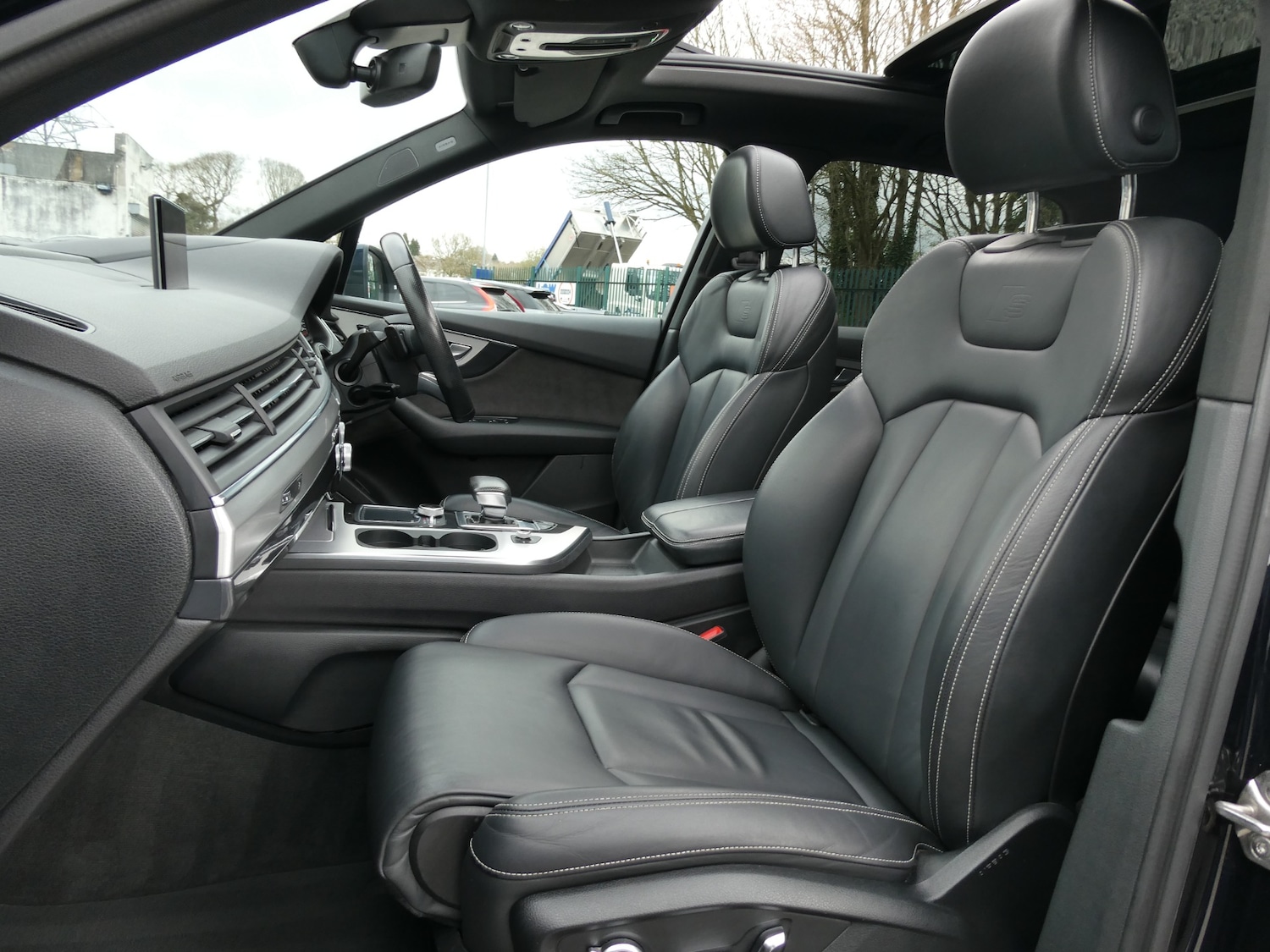 Used Audi Q7 2017 for sale - 78080534: Photo 16