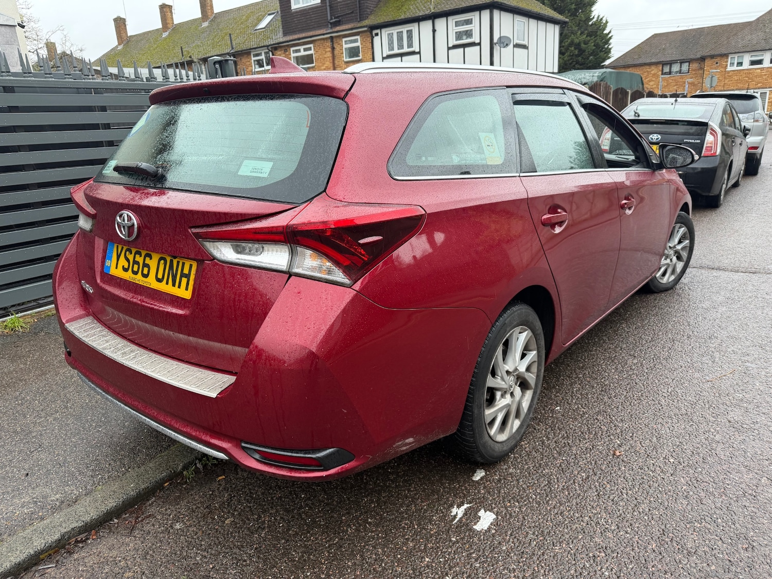 Used Toyota Auris 2016 for sale - 77208770: Photo 2