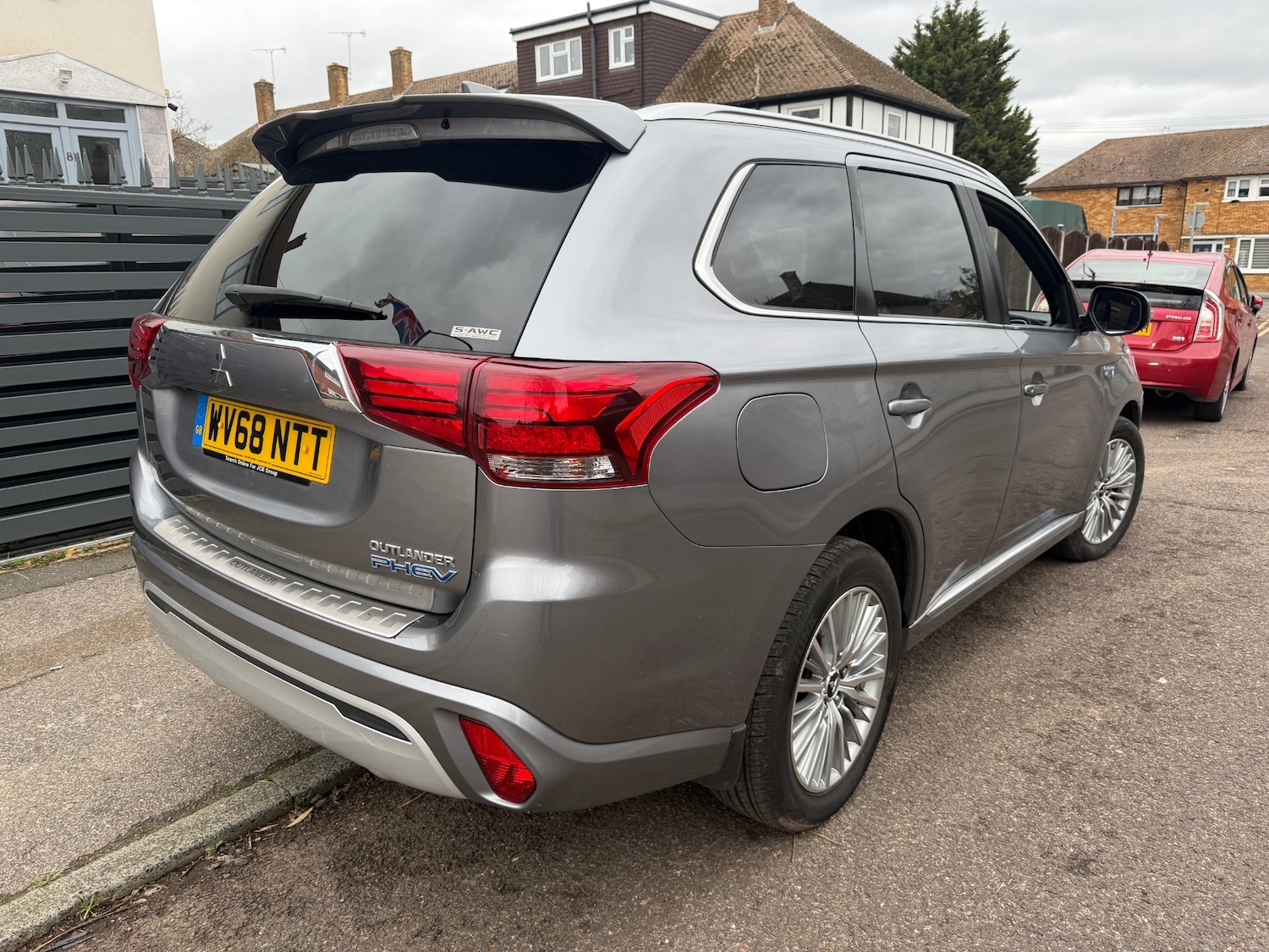 Used Mitsubishi Outlander 2018 for sale - 76924697: Photo 1
