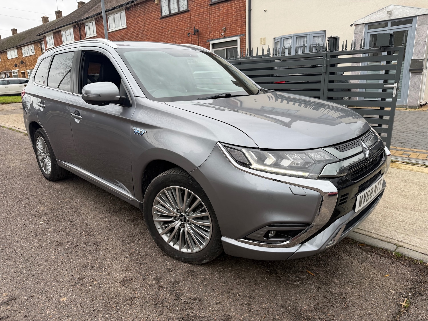 Used Mitsubishi Outlander 2018 for sale - 76924697: Photo 4