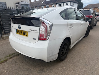 Used Toyota Prius 2015 for sale - 78618641: Photo