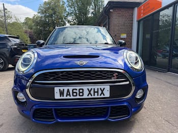 Used MINI Hatch 2018 for sale - 79628529: Photo