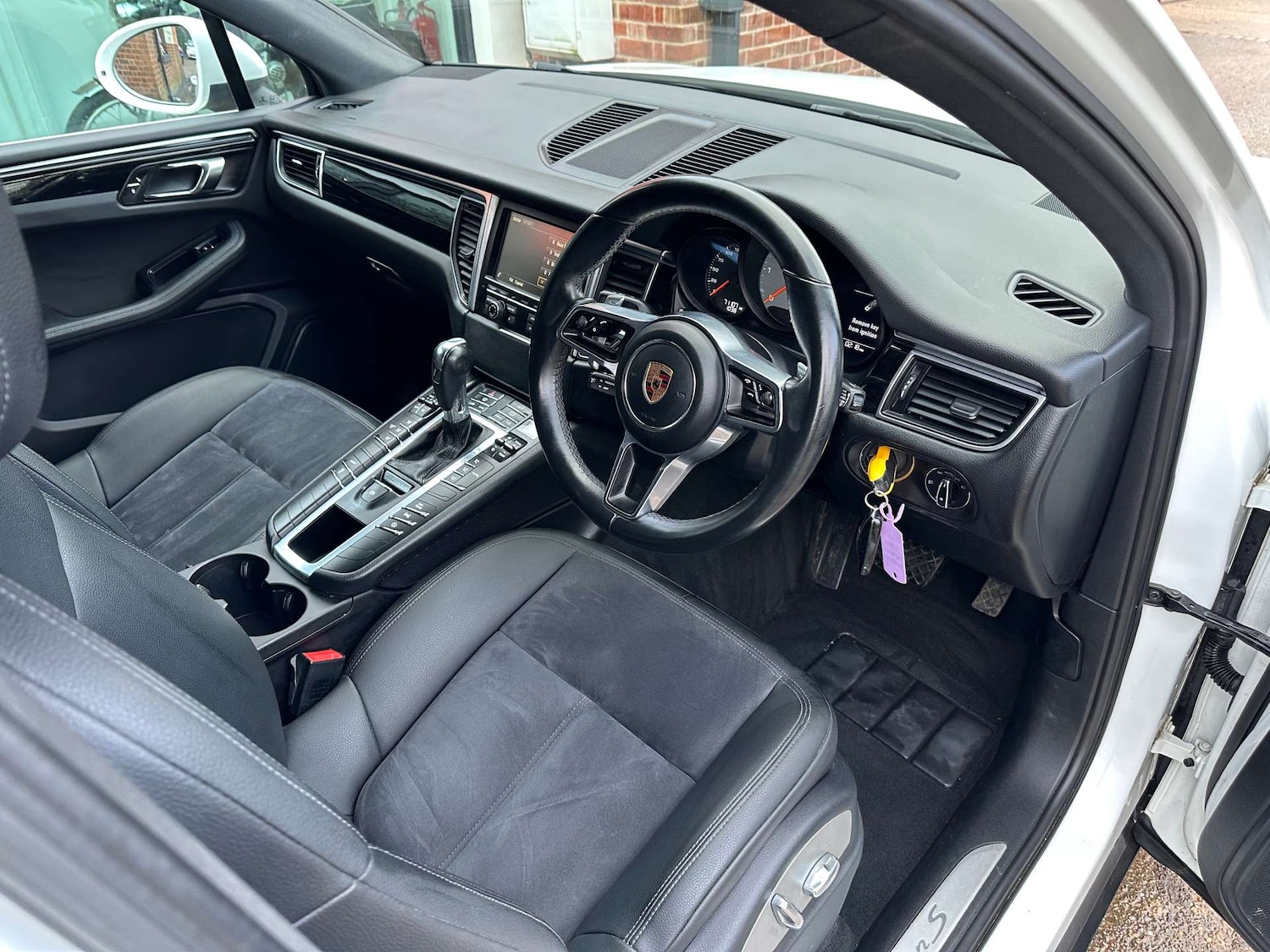 Used Porsche Macan 2015 for sale - 77393378: Photo 30