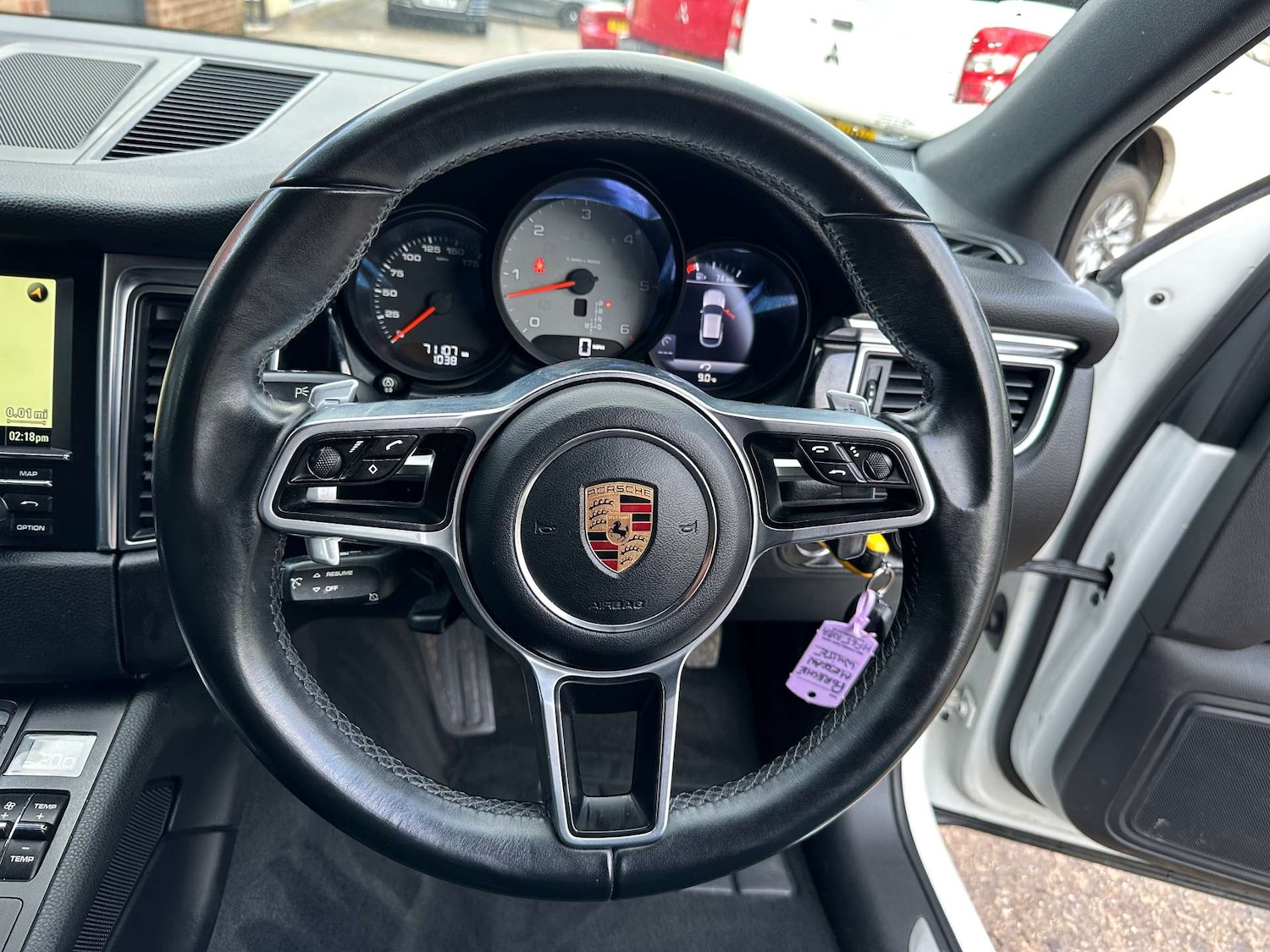 Used Porsche Macan 2015 for sale - 77393378: Photo 31