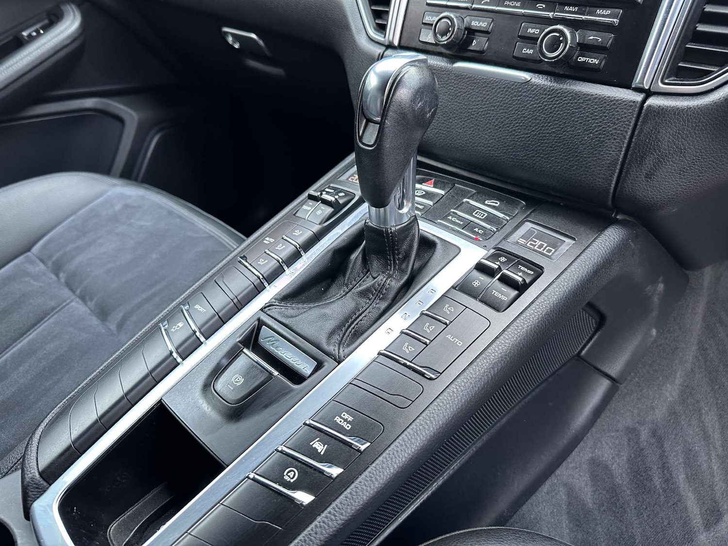 Used Porsche Macan 2015 for sale - 77393378: Photo 34