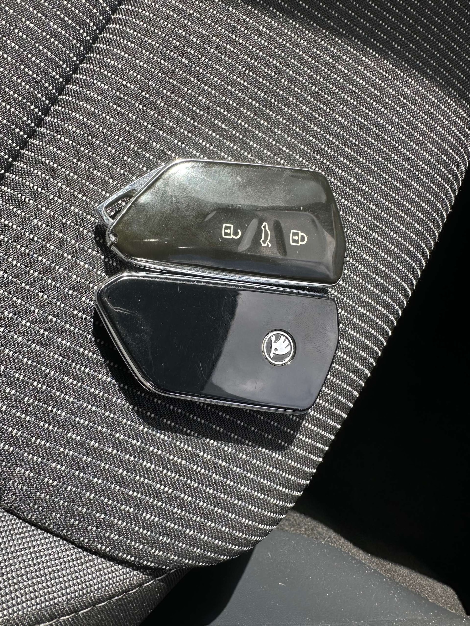 Vehicle 44