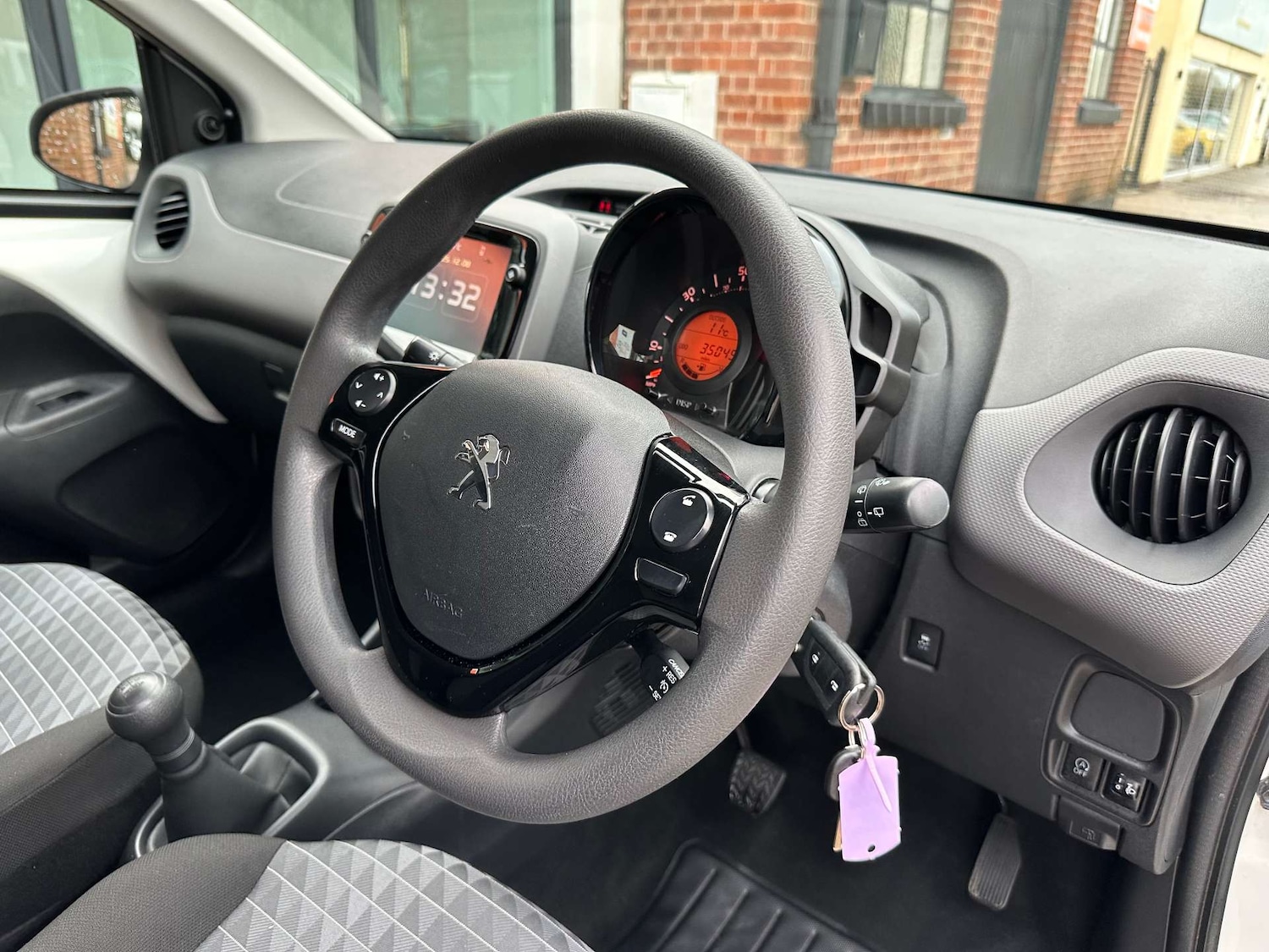 Used Peugeot 108 2021 for sale - 76834632: Photo 20