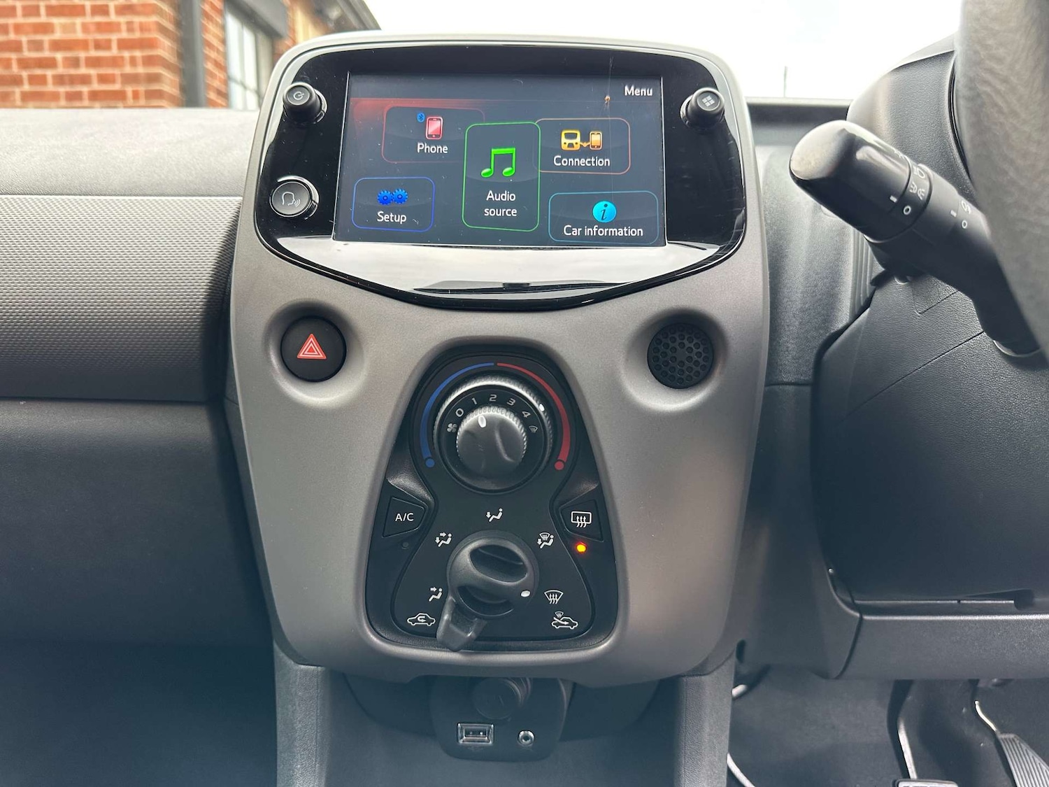 Used Peugeot 108 2021 for sale - 76834632: Photo 29