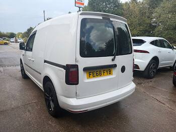 Used Volkswagen Caddy 2018 for sale - 79640258: Photo