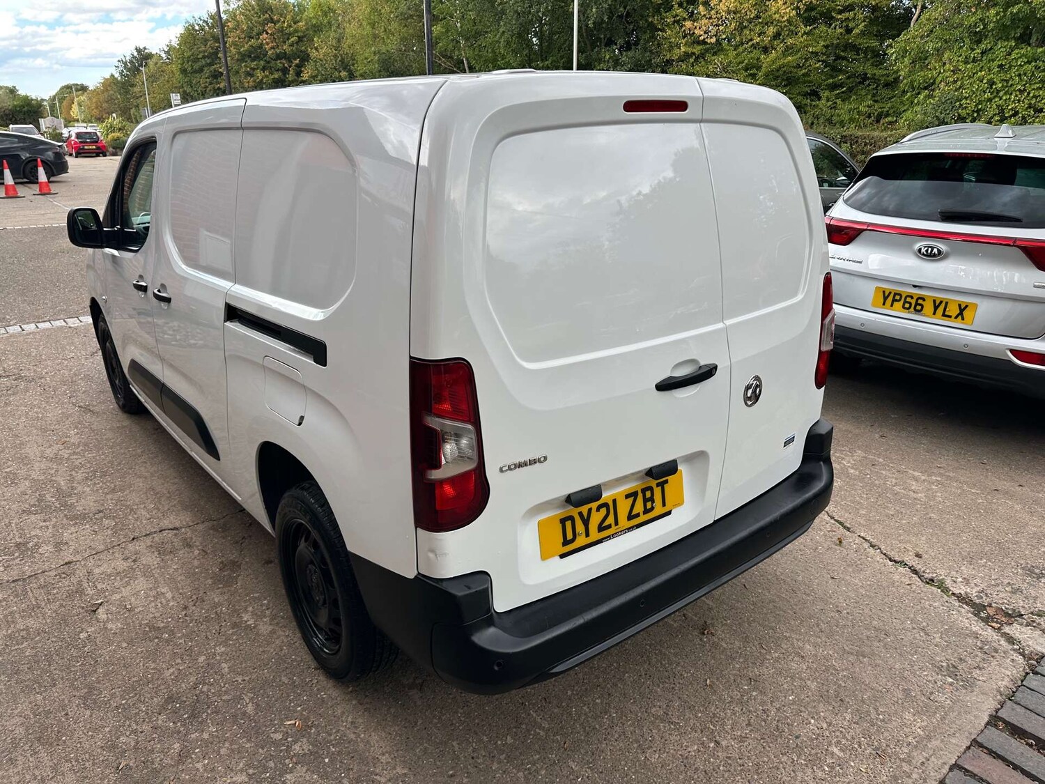 Used Vauxhall Combo 2021 for sale - 76278382: Photo 10