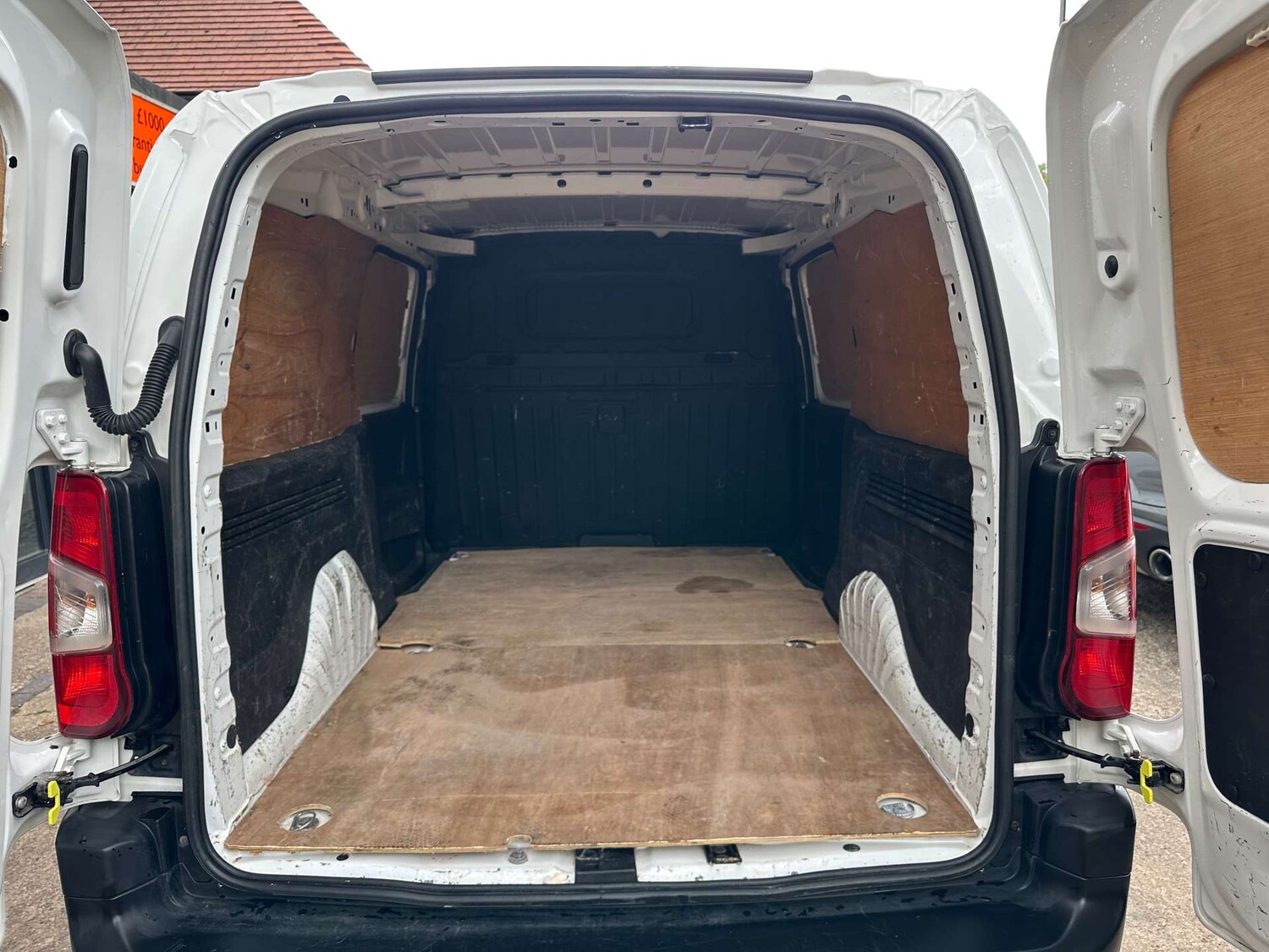 Used Vauxhall Combo 2021 for sale - 76278382: Photo 11
