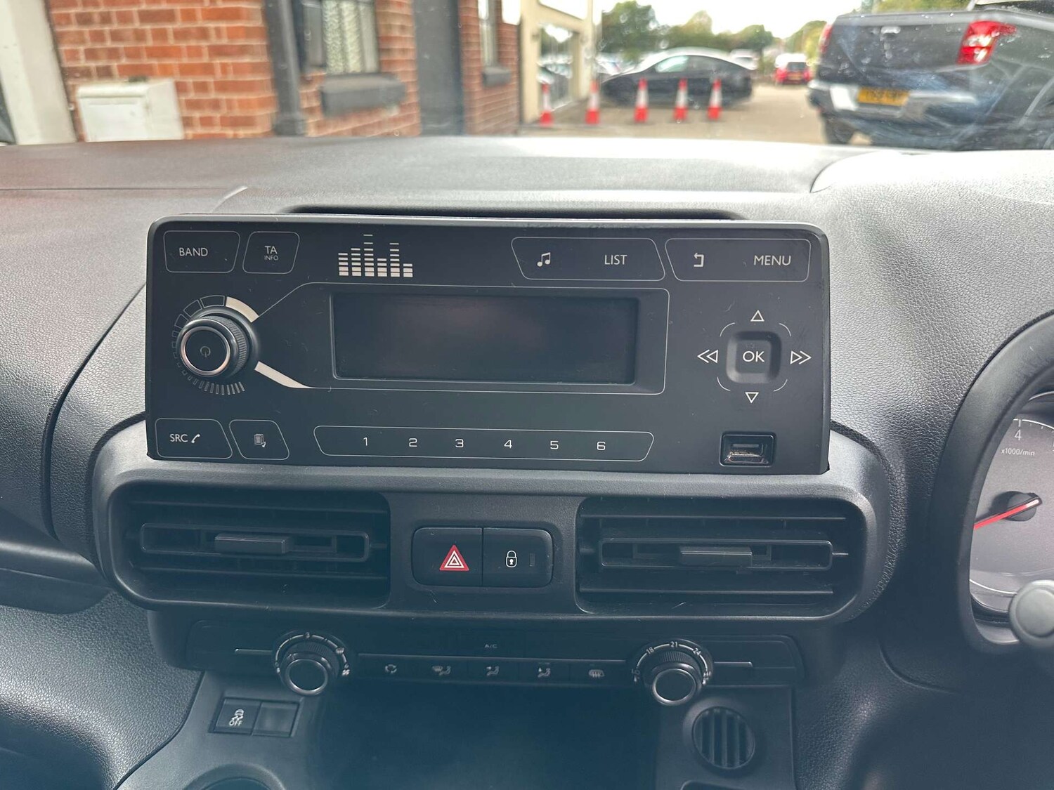 Used Vauxhall Combo 2021 for sale - 76278382: Photo 21