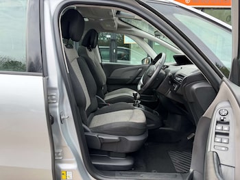 Used Citroen Grand C4 Picasso 2016 for sale - 78382929: Photo