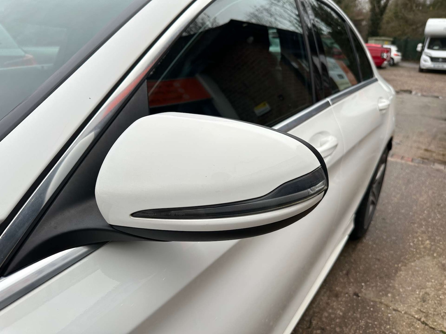 Used Mercedes-Benz C Class 2015 for sale - 76971027: Photo 16