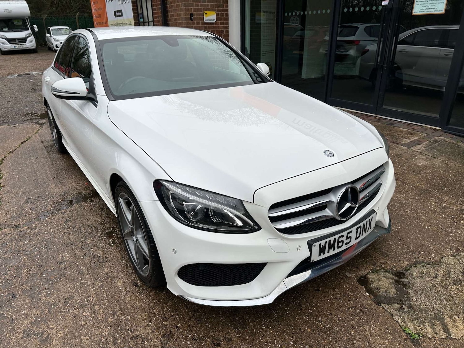 Used Mercedes-Benz C Class 2015 for sale - 76971027: Photo 3