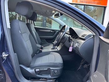 Used Volkswagen Passat 2012 for sale - 76427215: Photo