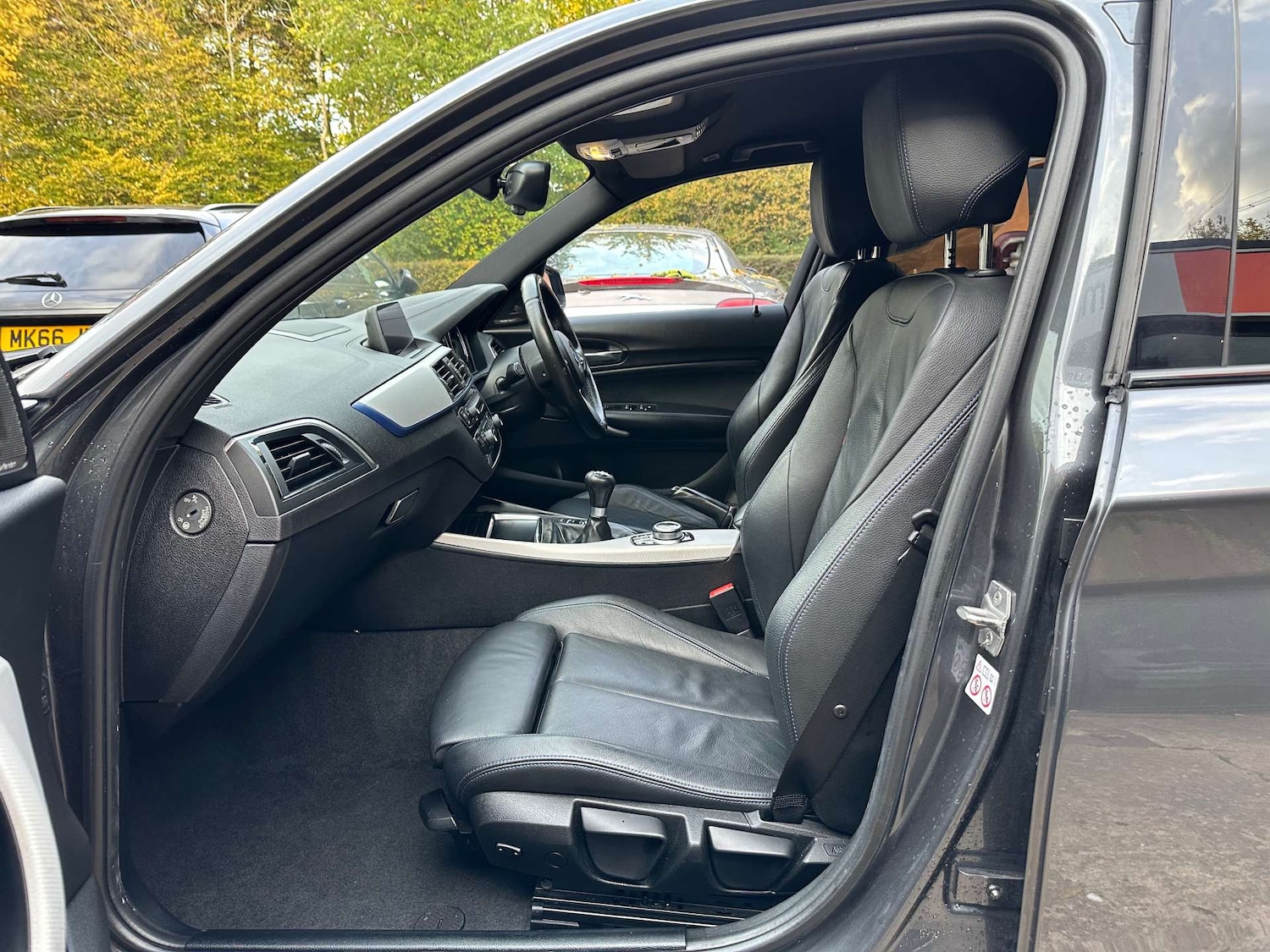 Used BMW 1 Series 2018 for sale - 76601202: Photo 2