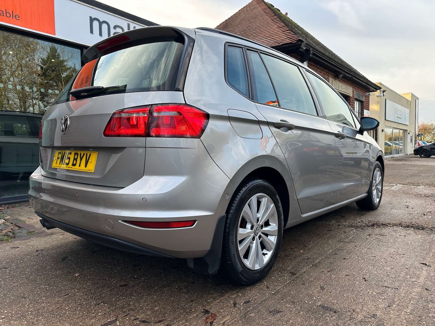 Used Volkswagen Golf SV 2015 for sale - 76706744: Photo 11