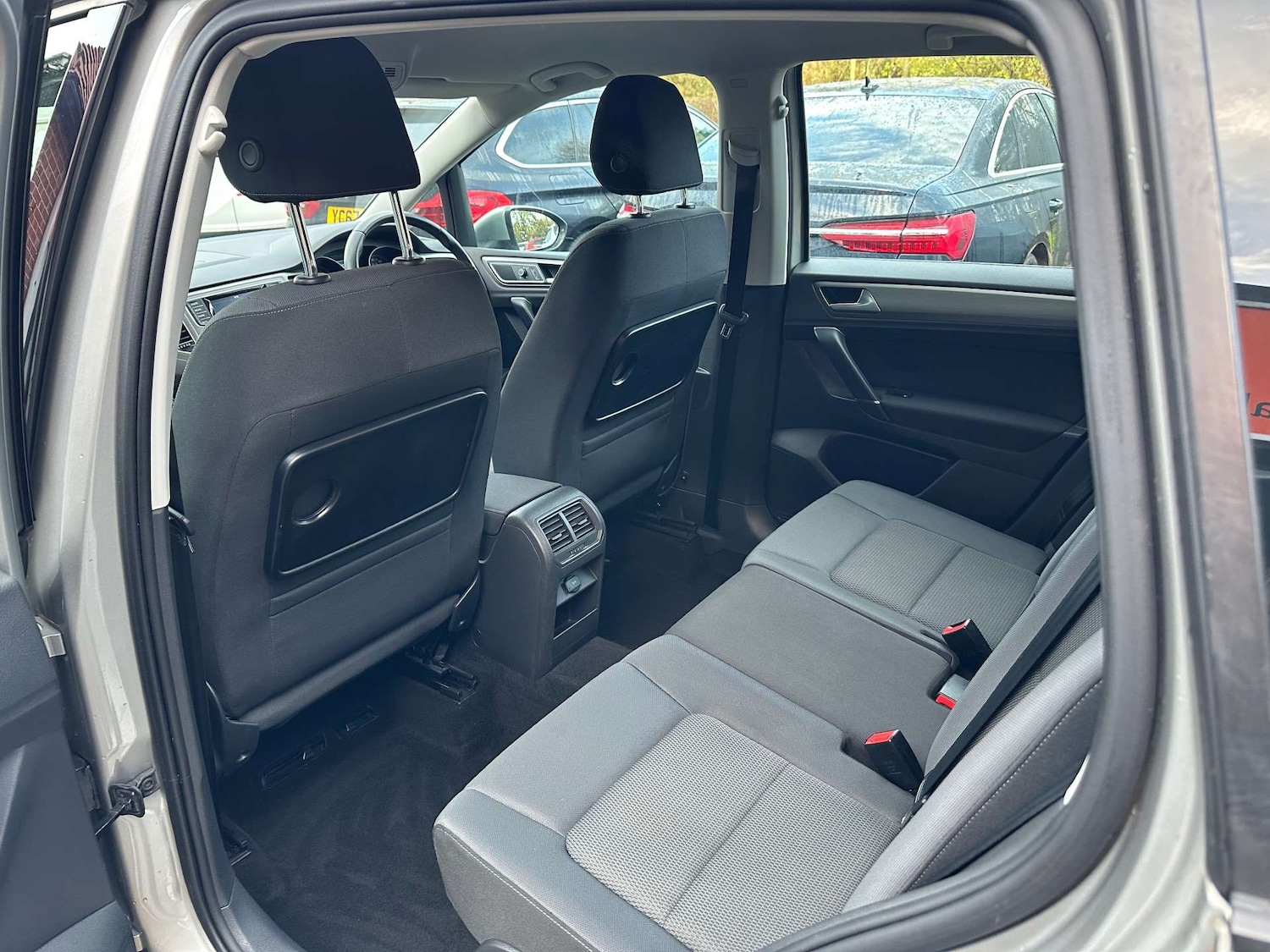 Used Volkswagen Golf SV 2015 for sale - 76706744: Photo 26