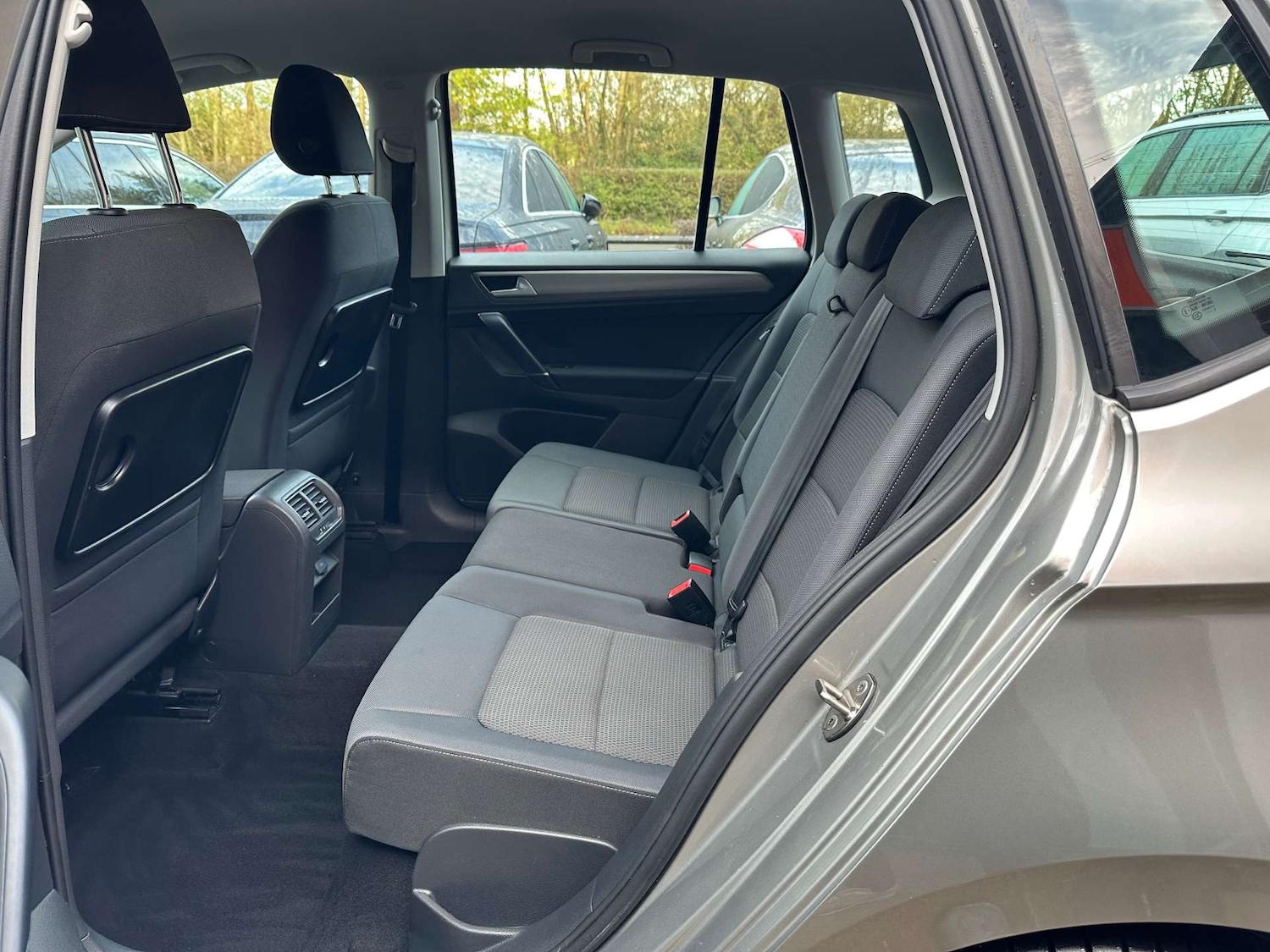 Used Volkswagen Golf SV 2015 for sale - 76706744: Photo 27