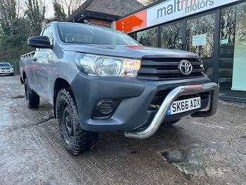 Toyota Hilux feature image