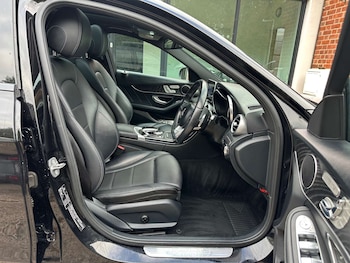 Used Mercedes-Benz C Class 2016 for sale - 76289001: Photo 2