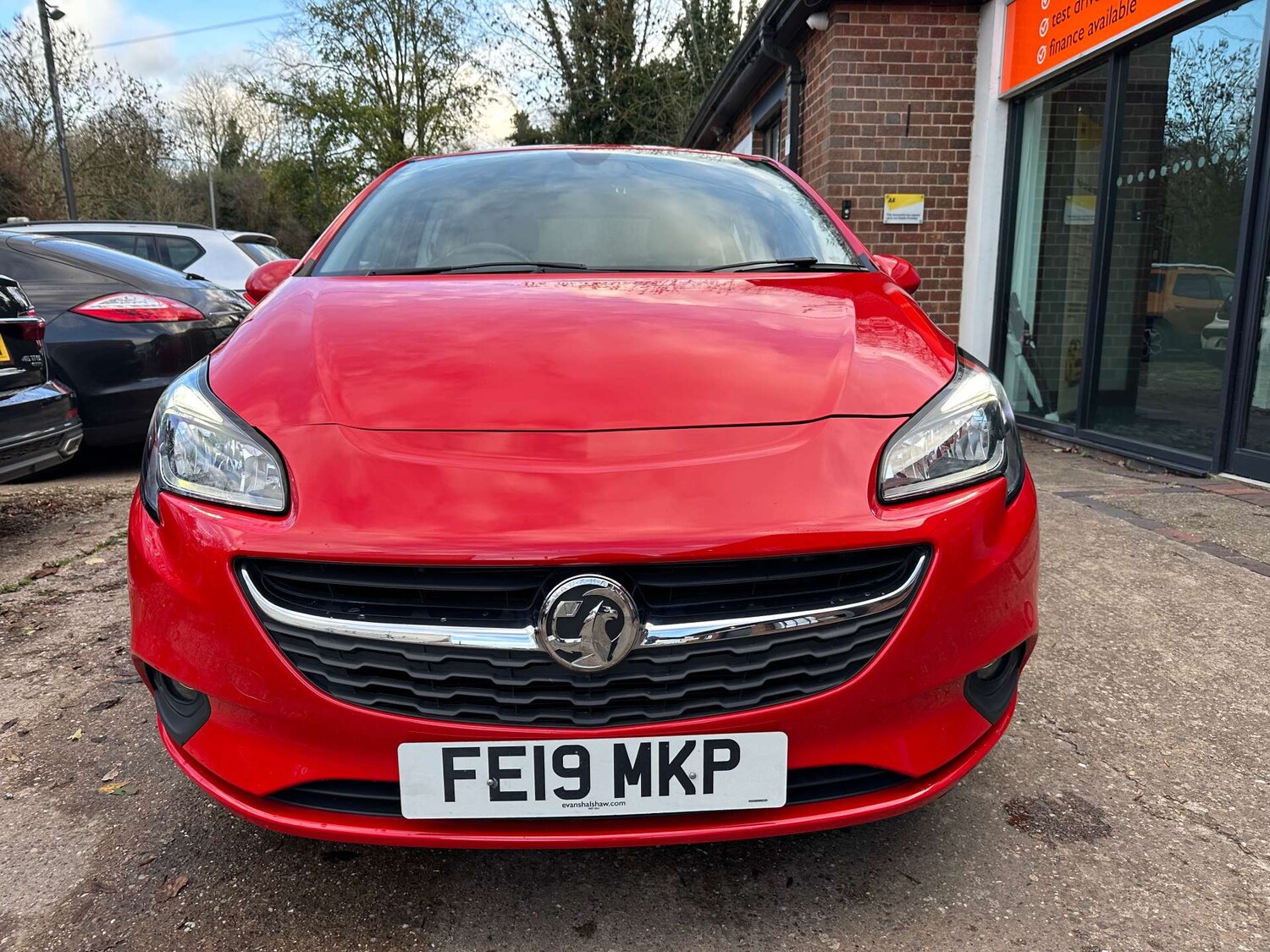 Used Vauxhall Corsa 2019 for sale - 76618875: Photo 2