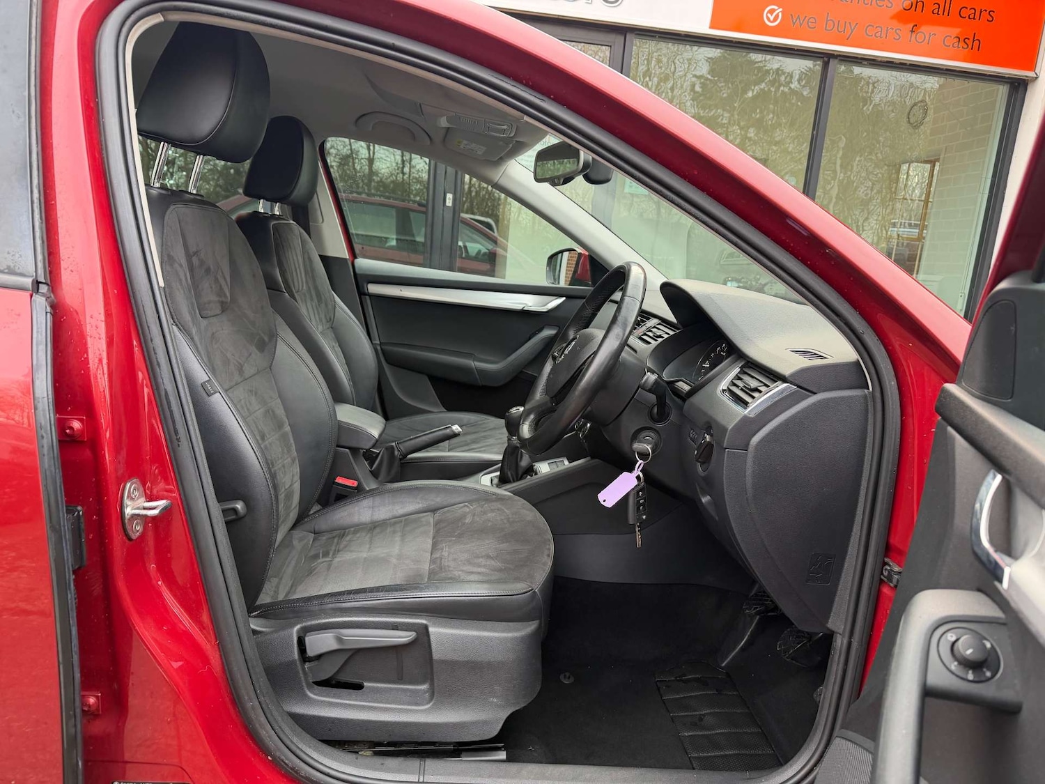 Used Skoda Octavia 2014 for sale - 77558213: Photo 4