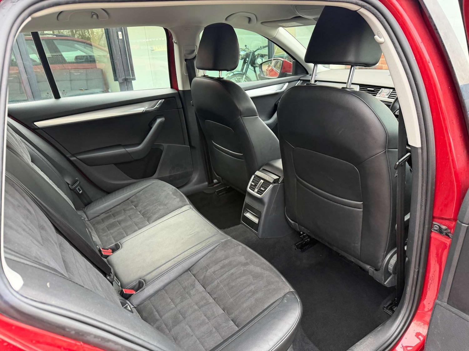 Used Skoda Octavia 2014 for sale - 77558213: Photo 6