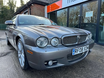 Jaguar XJ feature image