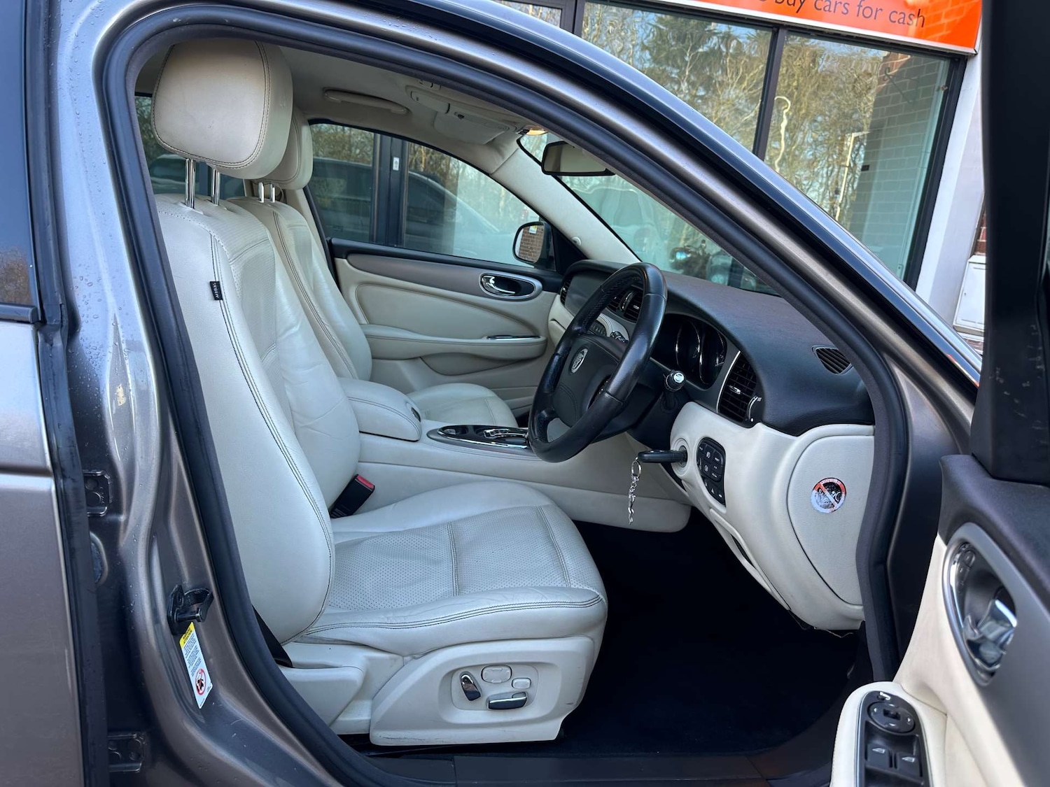 Used Jaguar XJ 2008 for sale - 77312232: Photo 20