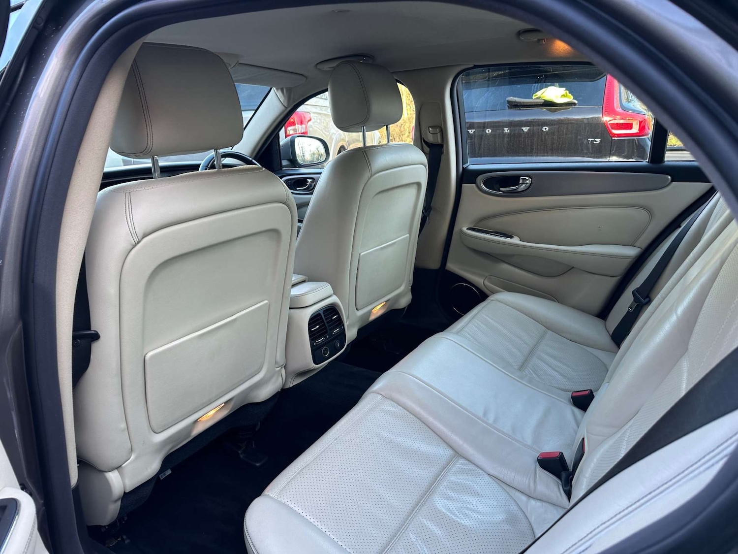 Used Jaguar XJ 2008 for sale - 77312232: Photo 26