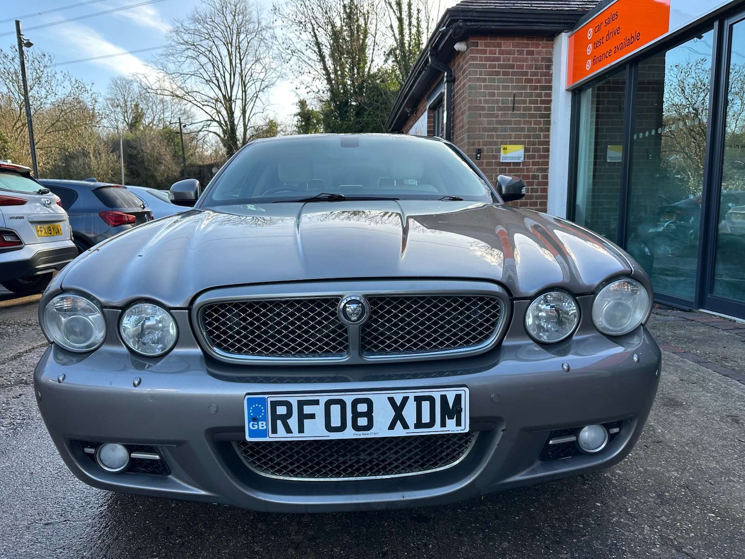 Used Jaguar XJ 2008 for sale - 77312232: Photo 3