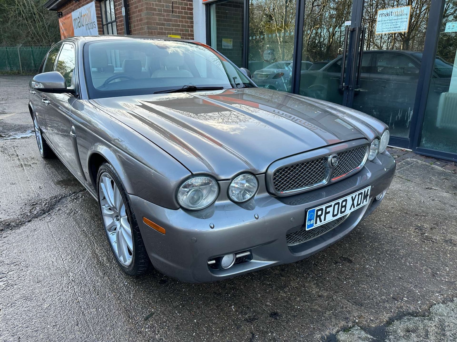 Used Jaguar XJ 2008 for sale - 77312232: Photo 4